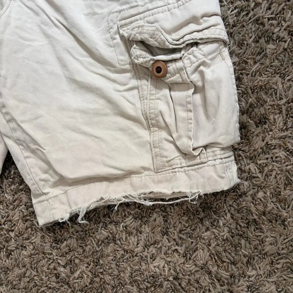 Vintage Y2K Hollister Shorts Cream Distressed Men’s 30x9 Grunge Minimalist